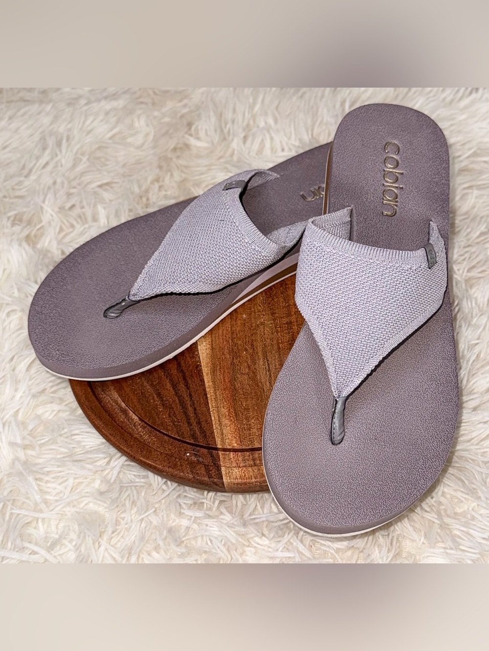 Cobian Bermuda Bounce Women's Lavender Fabric Flip Flop Sandals Size 8